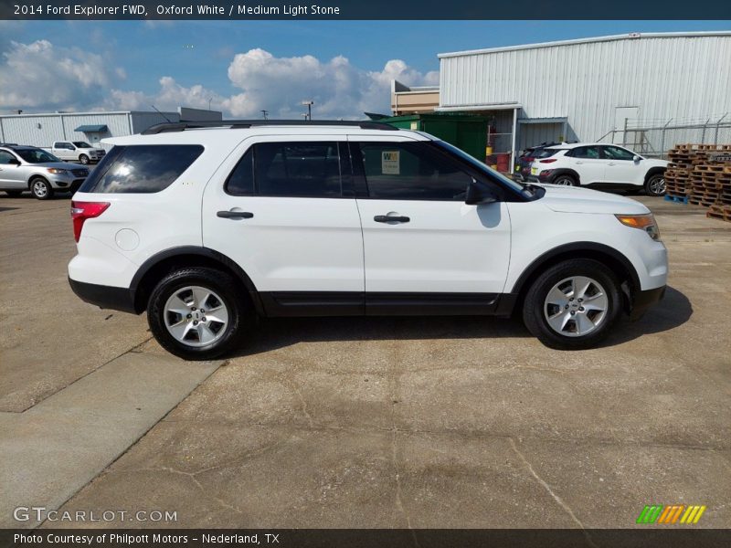 Oxford White / Medium Light Stone 2014 Ford Explorer FWD