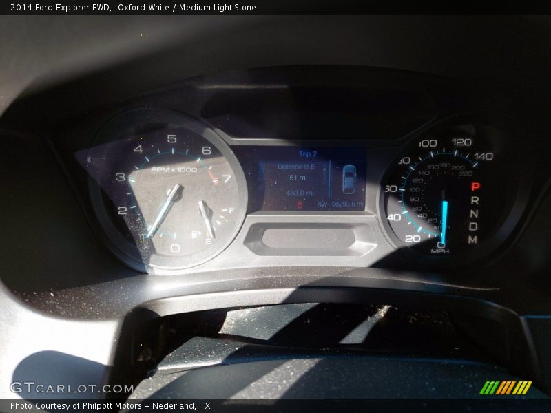Oxford White / Medium Light Stone 2014 Ford Explorer FWD