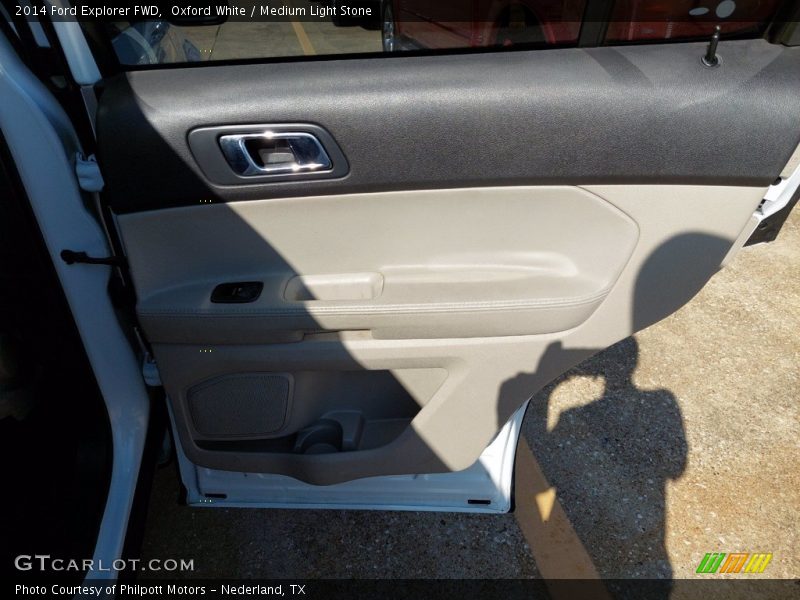 Oxford White / Medium Light Stone 2014 Ford Explorer FWD