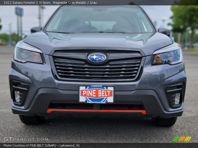 Magnetite Gray Metallic / Gray 2021 Subaru Forester 2.5i Sport