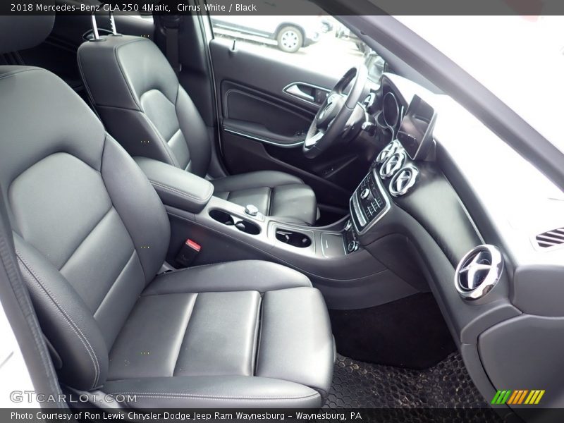 Cirrus White / Black 2018 Mercedes-Benz GLA 250 4Matic