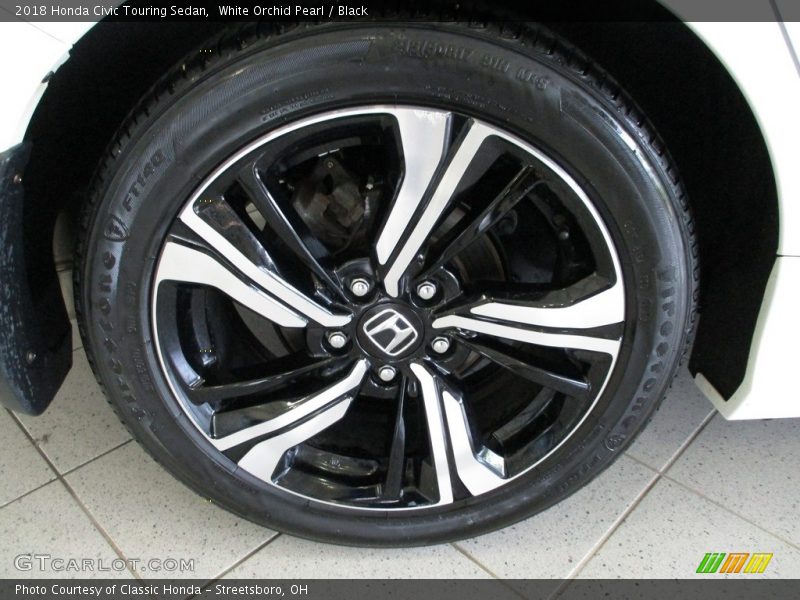  2018 Civic Touring Sedan Wheel