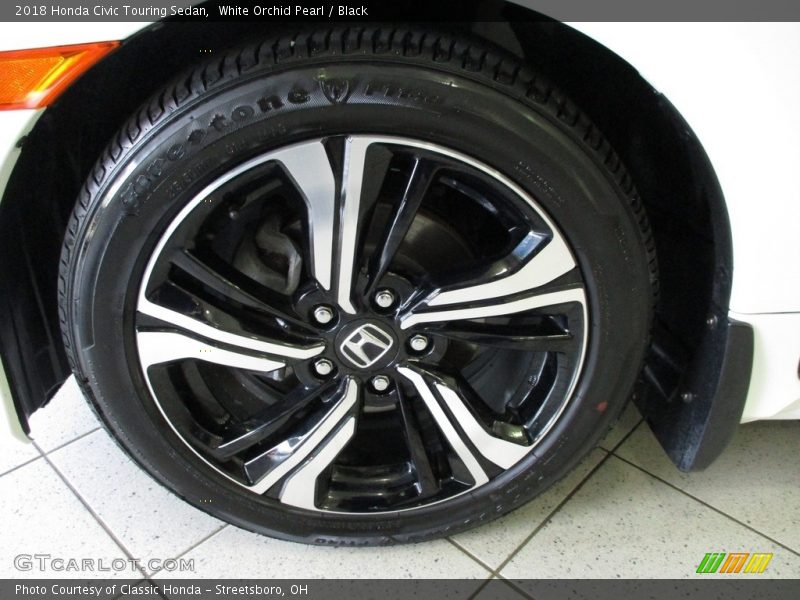  2018 Civic Touring Sedan Wheel