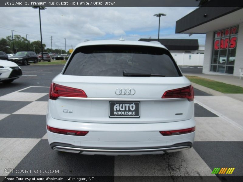 Ibis White / Okapi Brown 2021 Audi Q5 Premium Plus quattro