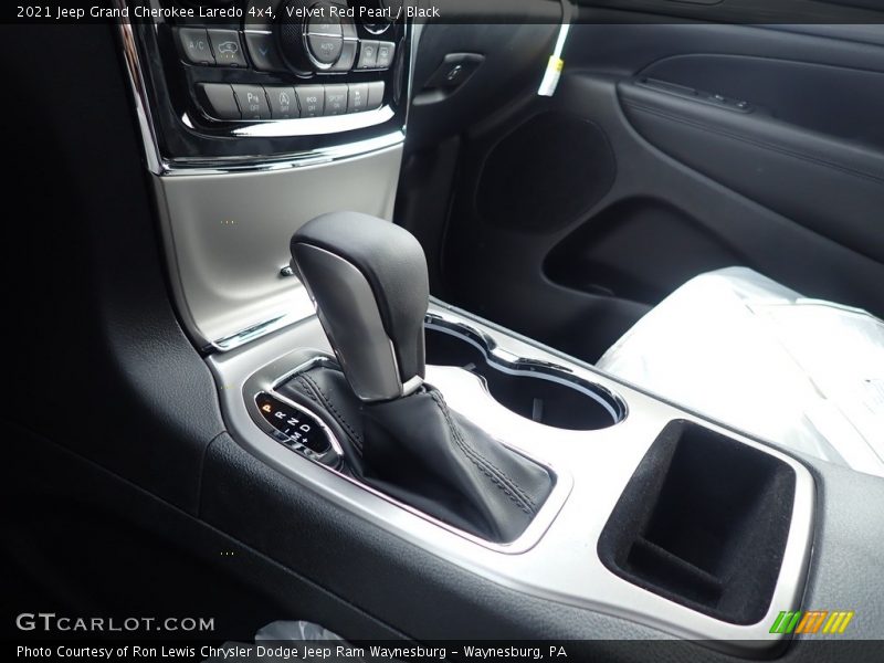 Velvet Red Pearl / Black 2021 Jeep Grand Cherokee Laredo 4x4