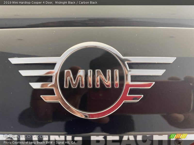 Midnight Black / Carbon Black 2019 Mini Hardtop Cooper 4 Door