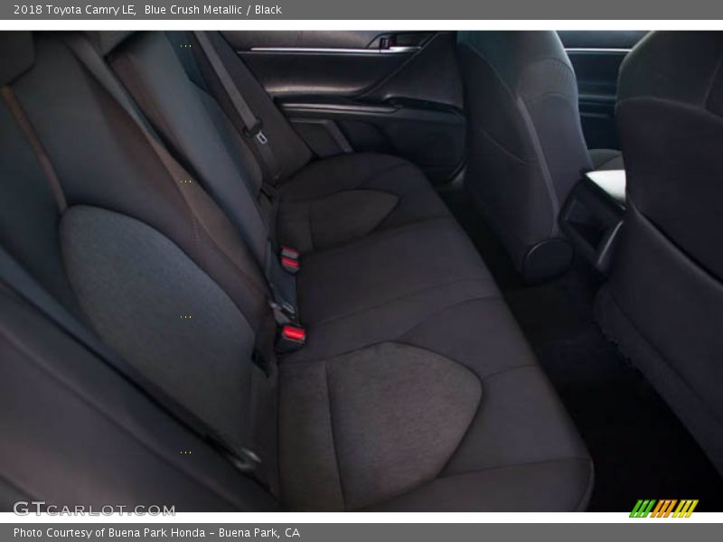 Blue Crush Metallic / Black 2018 Toyota Camry LE