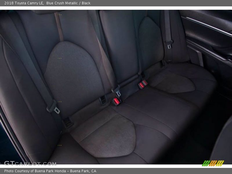 Blue Crush Metallic / Black 2018 Toyota Camry LE