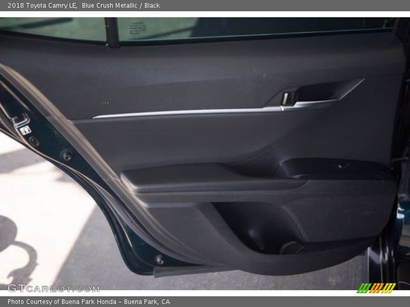 Blue Crush Metallic / Black 2018 Toyota Camry LE