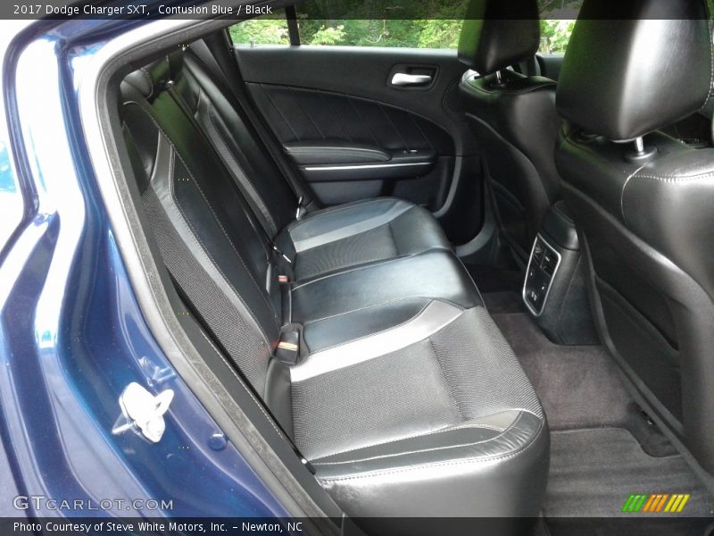 Contusion Blue / Black 2017 Dodge Charger SXT