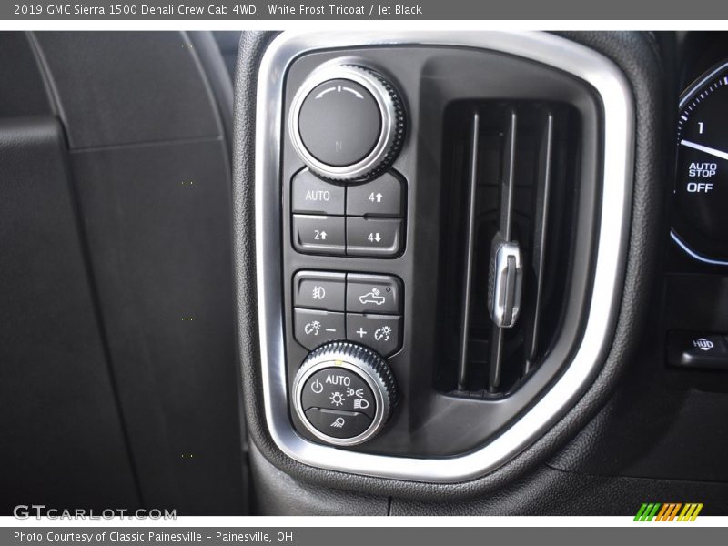 White Frost Tricoat / Jet Black 2019 GMC Sierra 1500 Denali Crew Cab 4WD