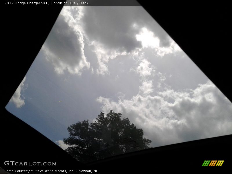 Contusion Blue / Black 2017 Dodge Charger SXT