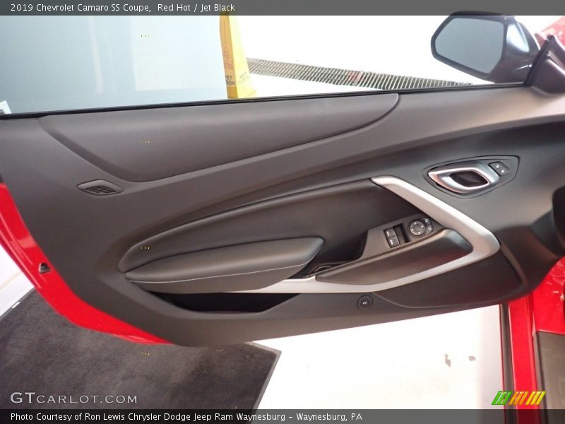 Red Hot / Jet Black 2019 Chevrolet Camaro SS Coupe