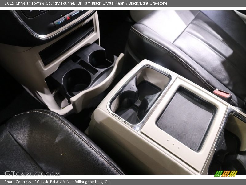 Brilliant Black Crystal Pearl / Black/Light Graystone 2015 Chrysler Town & Country Touring