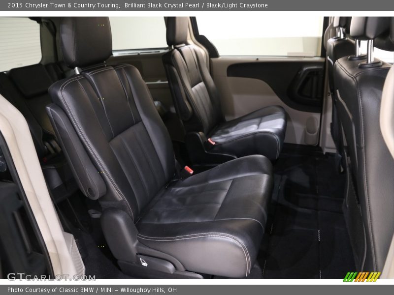 Brilliant Black Crystal Pearl / Black/Light Graystone 2015 Chrysler Town & Country Touring