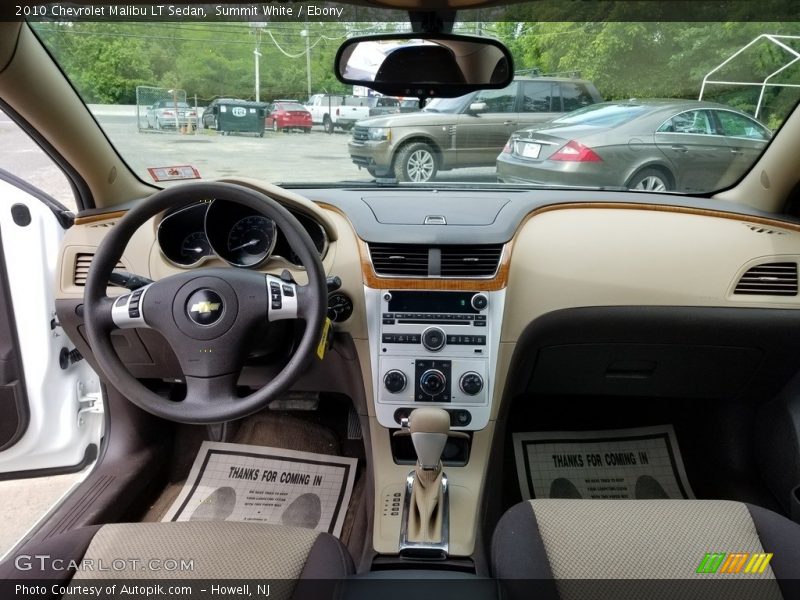 Summit White / Ebony 2010 Chevrolet Malibu LT Sedan