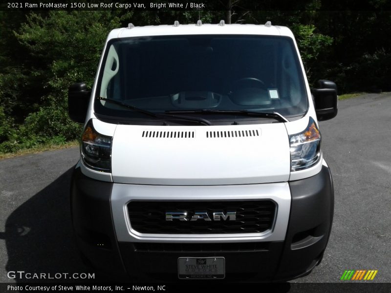 Bright White / Black 2021 Ram ProMaster 1500 Low Roof Cargo Van
