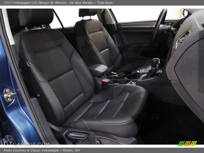 Silk Blue Metallic / Titan Black 2017 Volkswagen Golf Alltrack SE 4Motion