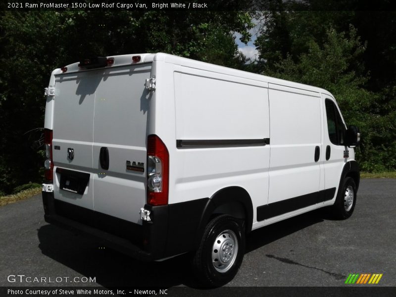 Bright White / Black 2021 Ram ProMaster 1500 Low Roof Cargo Van