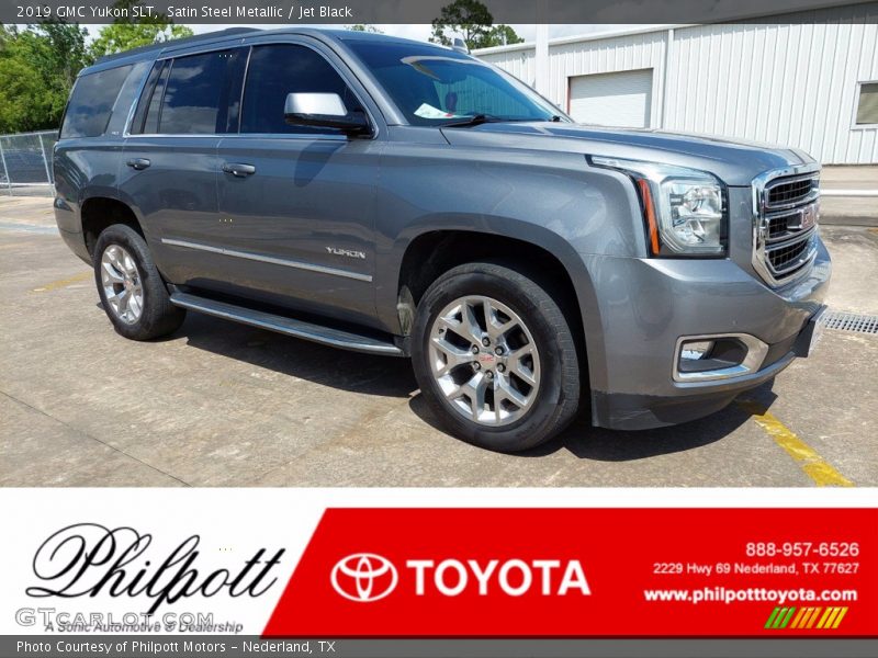 Satin Steel Metallic / Jet Black 2019 GMC Yukon SLT