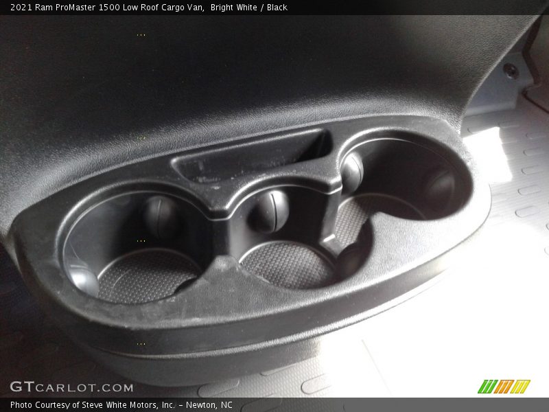 Bright White / Black 2021 Ram ProMaster 1500 Low Roof Cargo Van