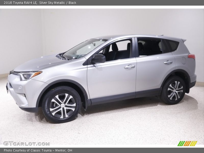 Silver Sky Metallic / Black 2018 Toyota RAV4 LE