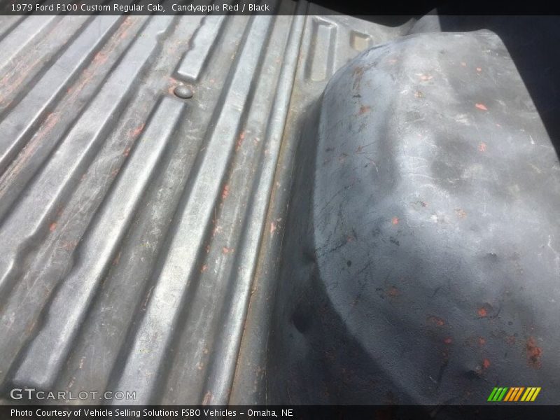 Candyapple Red / Black 1979 Ford F100 Custom Regular Cab