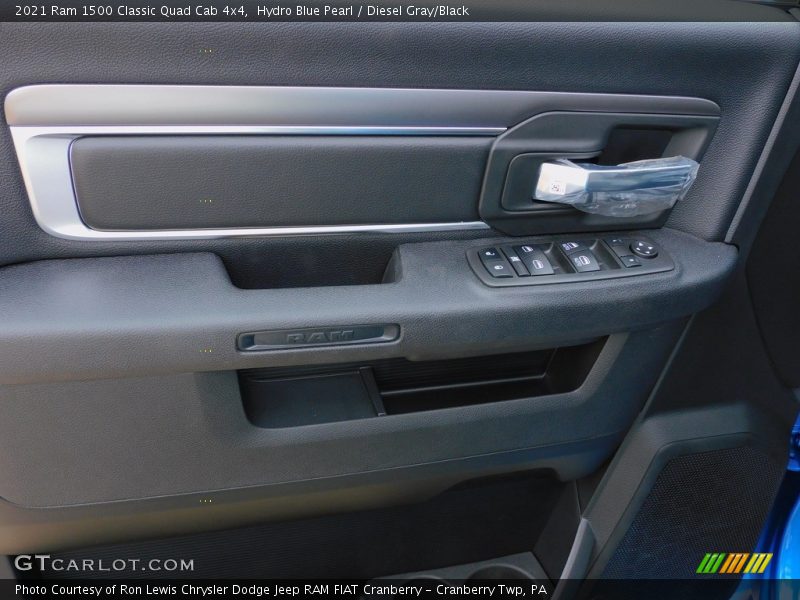 Hydro Blue Pearl / Diesel Gray/Black 2021 Ram 1500 Classic Quad Cab 4x4