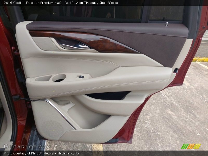 Door Panel of 2016 Escalade Premium 4WD