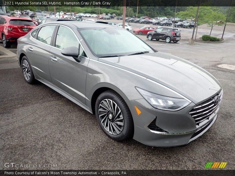 Front 3/4 View of 2021 Sonata SEL Hybrid