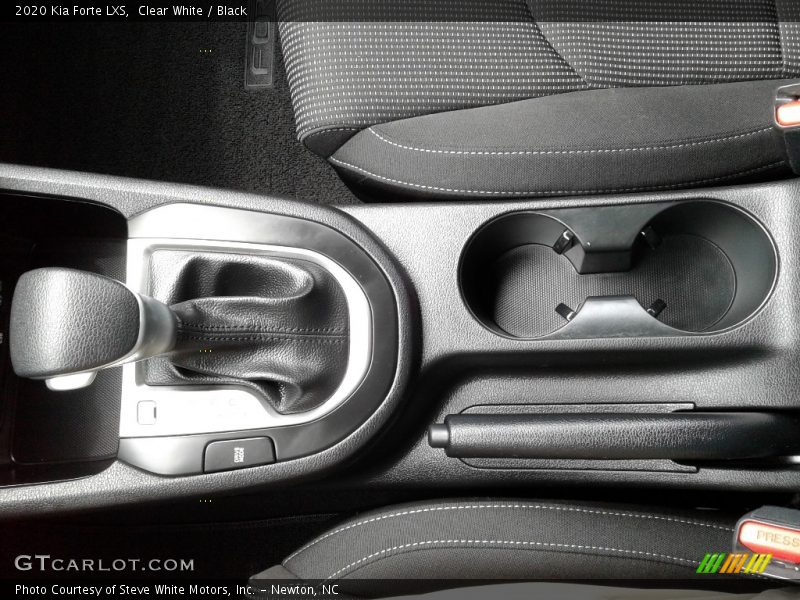 Clear White / Black 2020 Kia Forte LXS