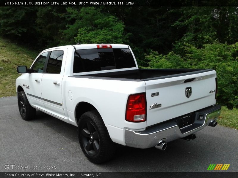 Bright White / Black/Diesel Gray 2016 Ram 1500 Big Horn Crew Cab 4x4