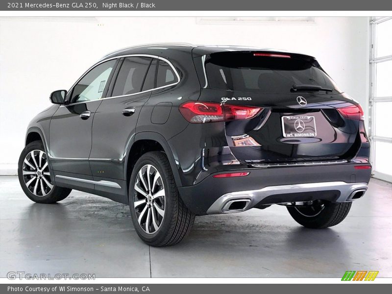 Night Black / Black 2021 Mercedes-Benz GLA 250
