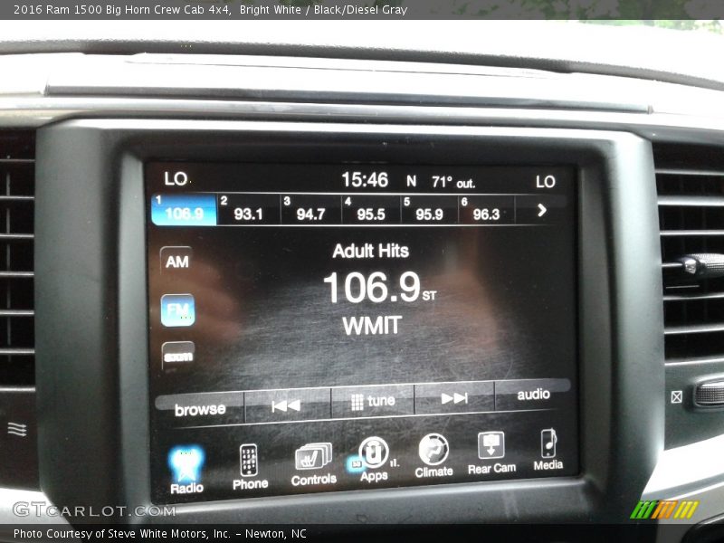 Bright White / Black/Diesel Gray 2016 Ram 1500 Big Horn Crew Cab 4x4