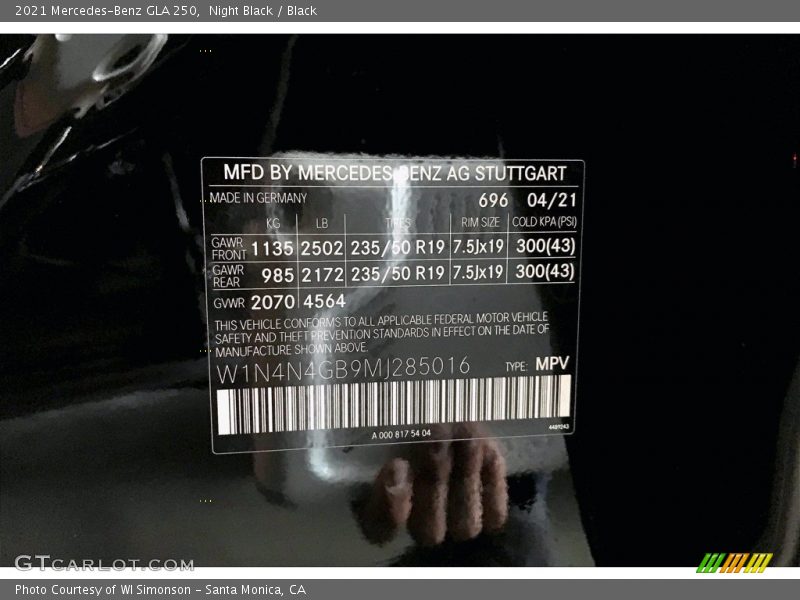 Night Black / Black 2021 Mercedes-Benz GLA 250