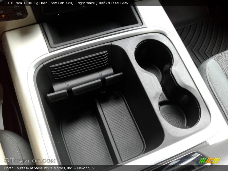 Bright White / Black/Diesel Gray 2016 Ram 1500 Big Horn Crew Cab 4x4
