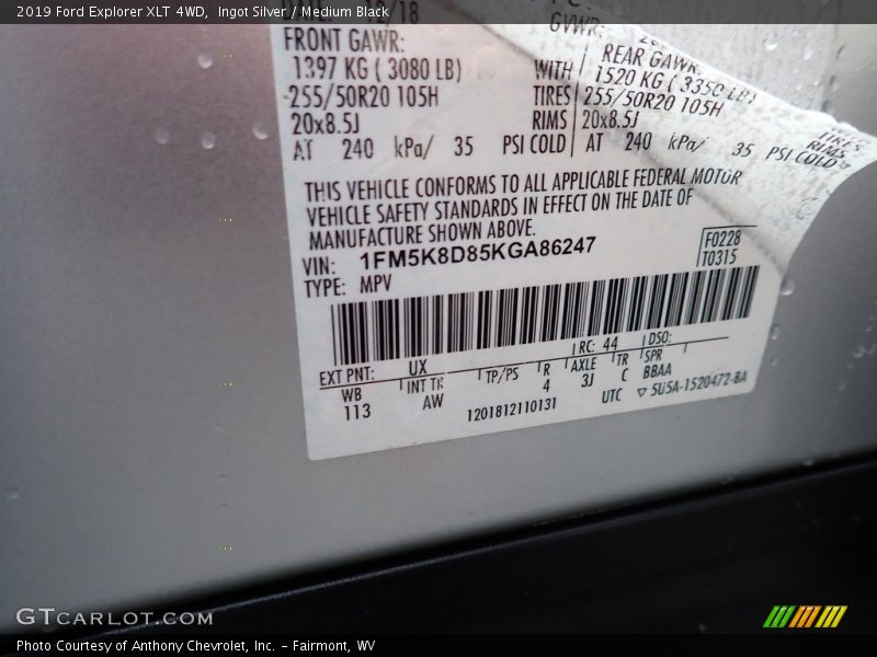 Ingot Silver / Medium Black 2019 Ford Explorer XLT 4WD