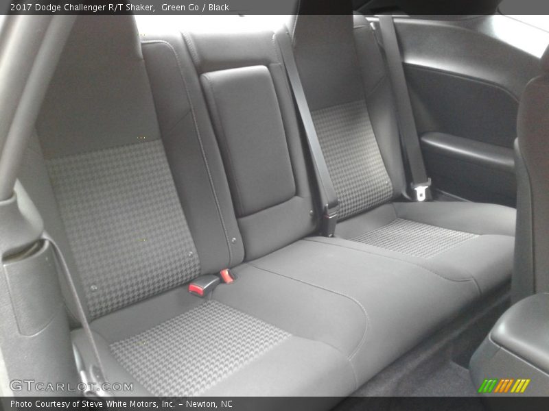 Green Go / Black 2017 Dodge Challenger R/T Shaker