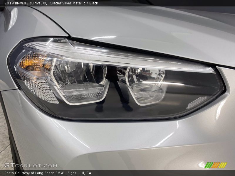 Glacier Silver Metallic / Black 2019 BMW X3 sDrive30i