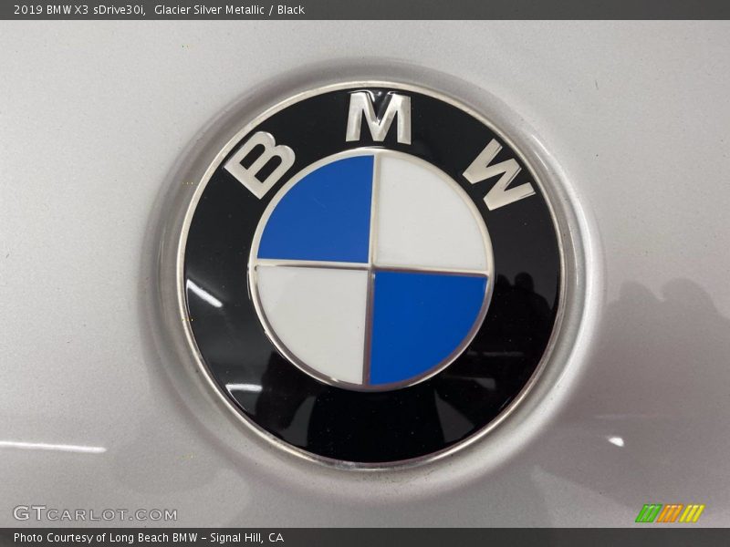 Glacier Silver Metallic / Black 2019 BMW X3 sDrive30i