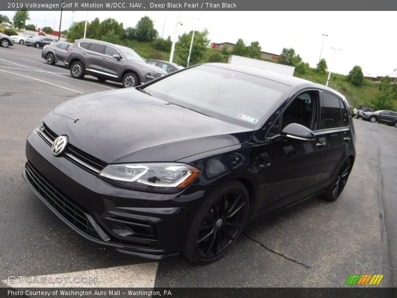 Deep Black Pearl / Titan Black 2019 Volkswagen Golf R 4Motion W/DCC. NAV.