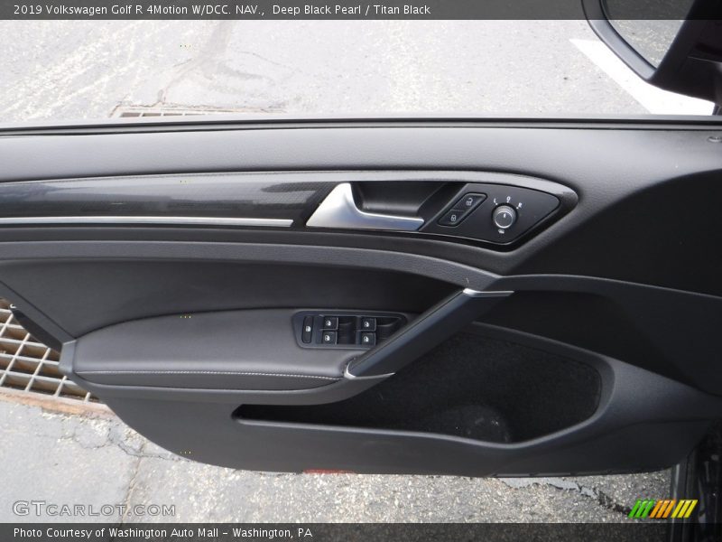 Door Panel of 2019 Golf R 4Motion W/DCC. NAV.