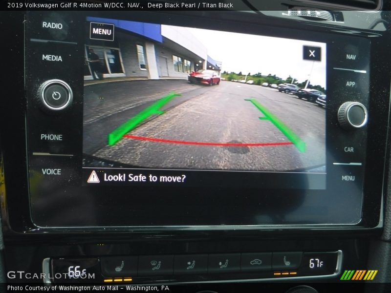 Deep Black Pearl / Titan Black 2019 Volkswagen Golf R 4Motion W/DCC. NAV.