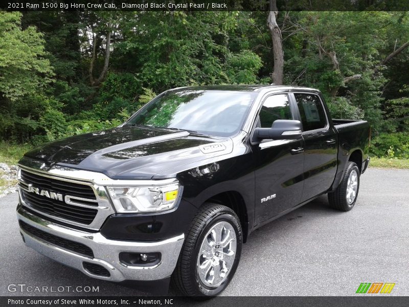 Front 3/4 View of 2021 1500 Big Horn Crew Cab