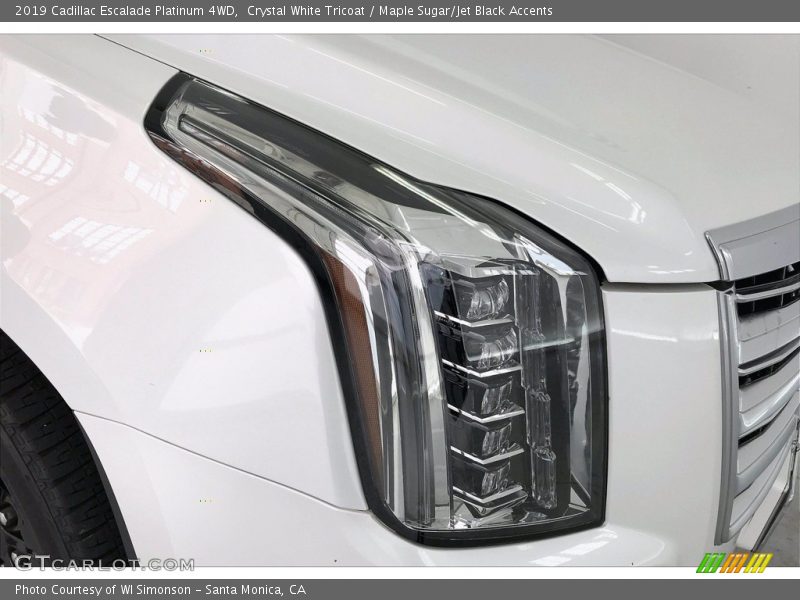 Crystal White Tricoat / Maple Sugar/Jet Black Accents 2019 Cadillac Escalade Platinum 4WD