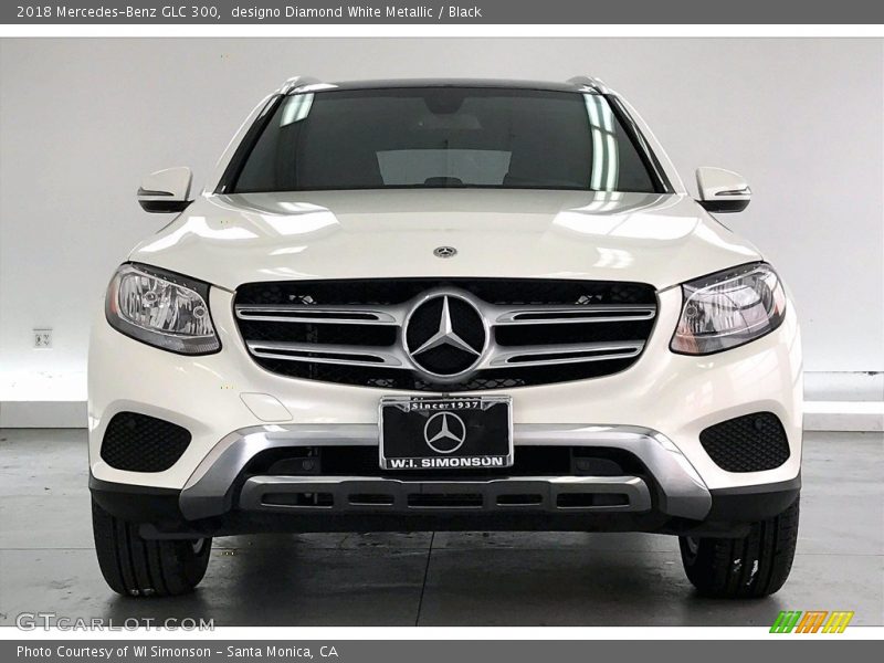 designo Diamond White Metallic / Black 2018 Mercedes-Benz GLC 300