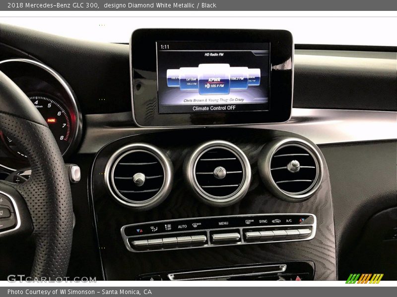 designo Diamond White Metallic / Black 2018 Mercedes-Benz GLC 300