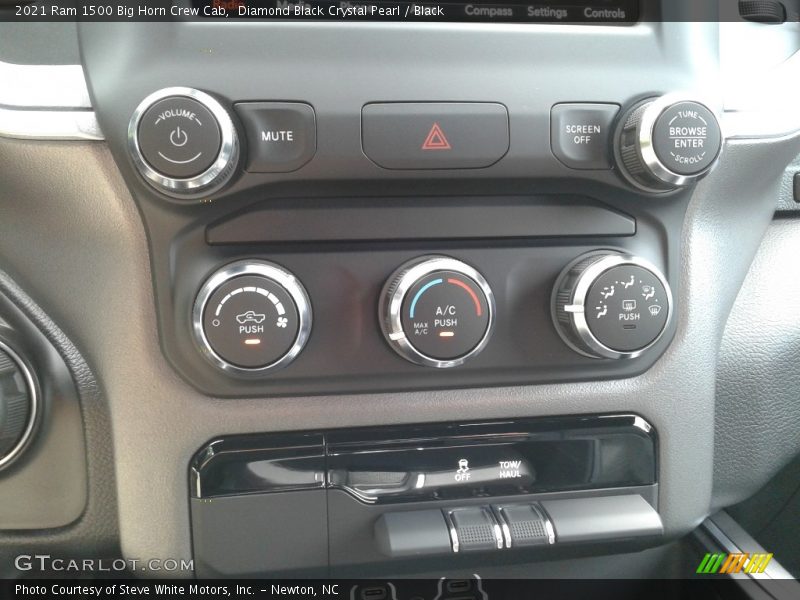 Diamond Black Crystal Pearl / Black 2021 Ram 1500 Big Horn Crew Cab