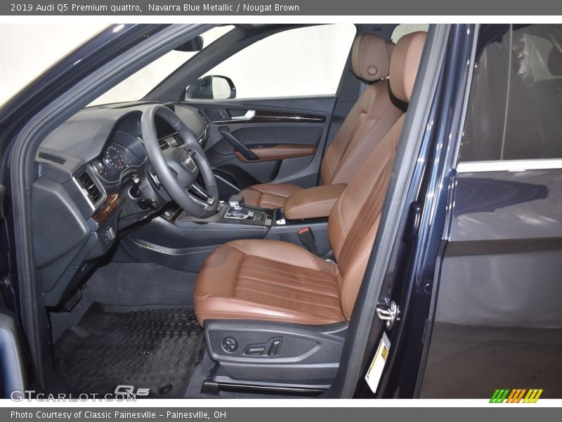 Navarra Blue Metallic / Nougat Brown 2019 Audi Q5 Premium quattro
