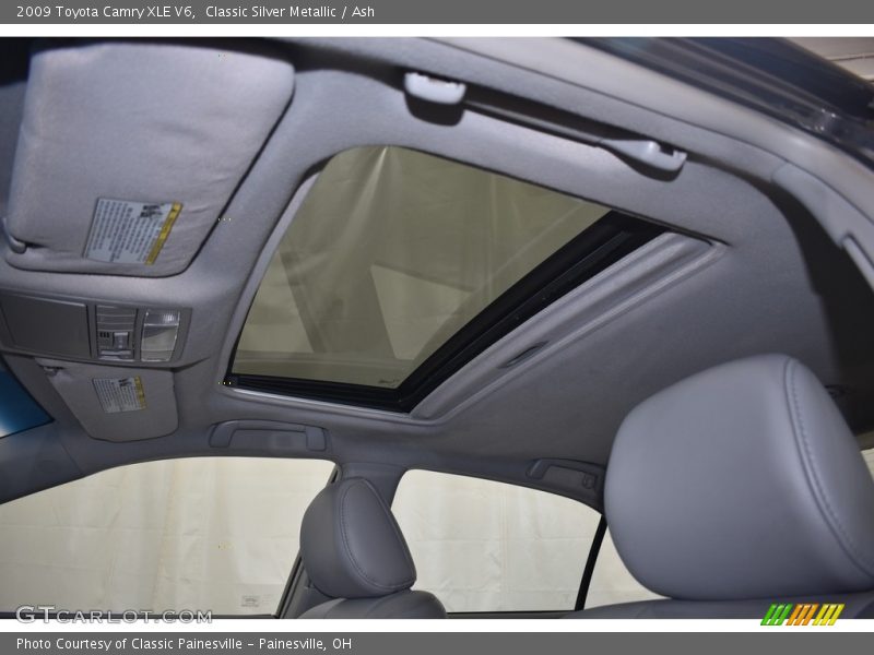 Classic Silver Metallic / Ash 2009 Toyota Camry XLE V6